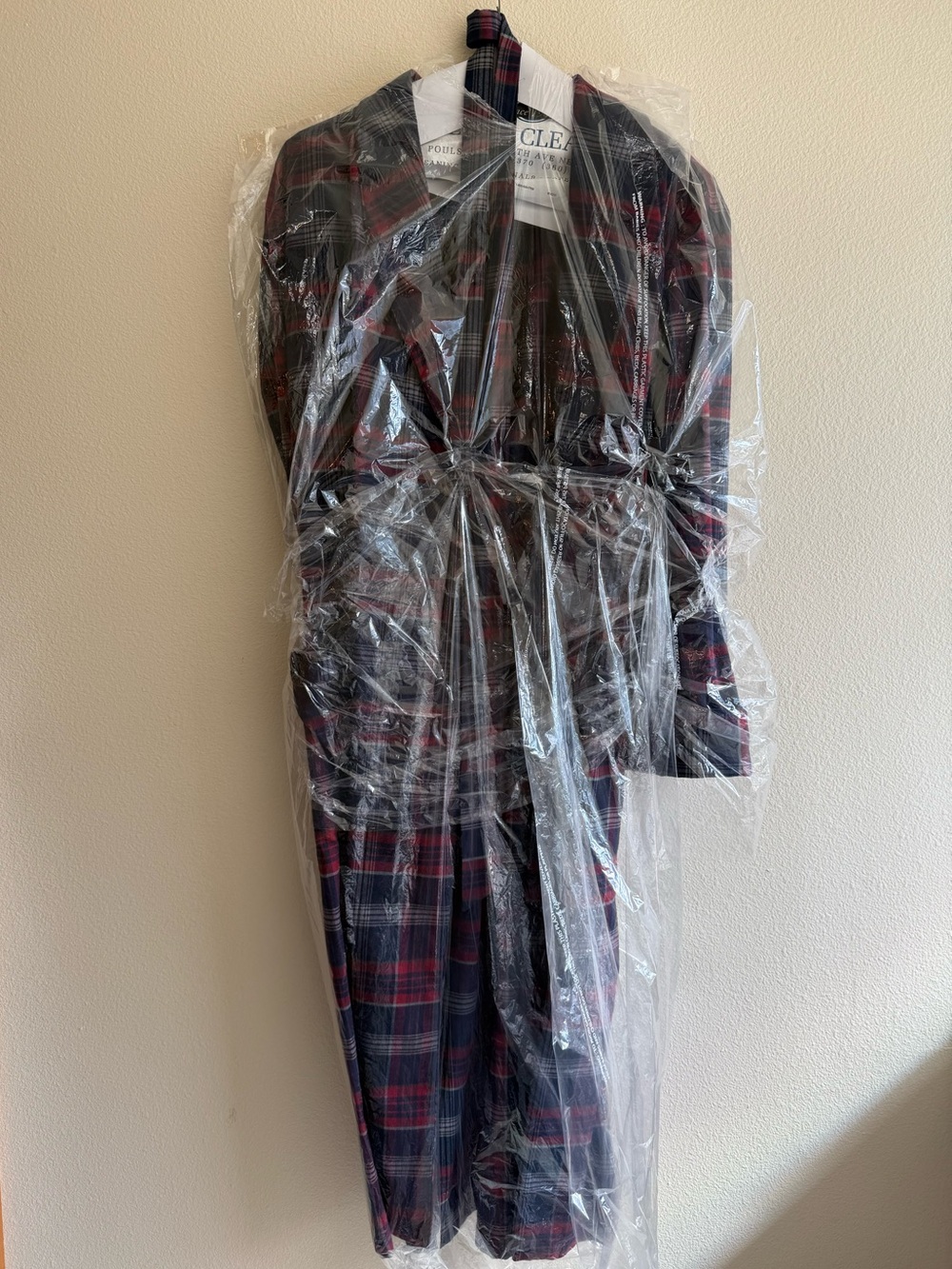 Brooks Brothers Men's XL Plaid Cotton Robe - Red/Navy - Dry Cleaned